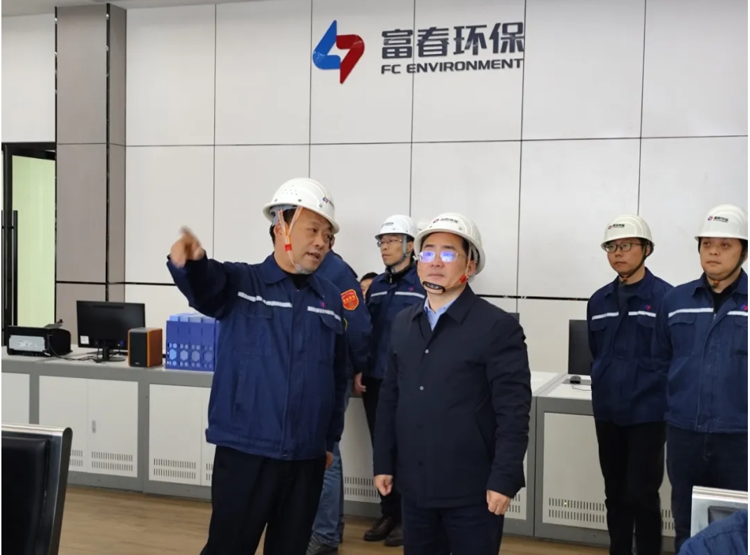 南昌市政公用集团有限公司邹建伟一行到铂瑞能源（南昌）有限公司发展安全出产大查抄